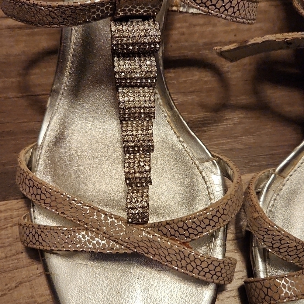 ANTONIO Melani Metallic Heel Beaded Sandals Size 9.5 Prom!! - Picture 2 of 6
